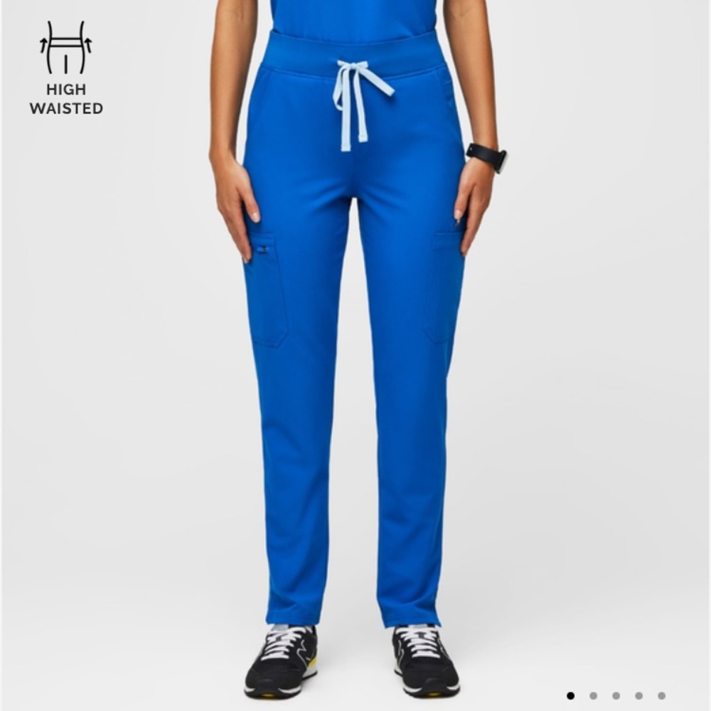 FIGS High waisted Yola Skinny scrub pants